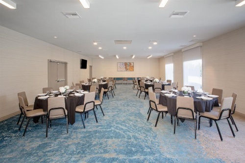 Holiday Inn Los Angeles - LAX Airport image 13